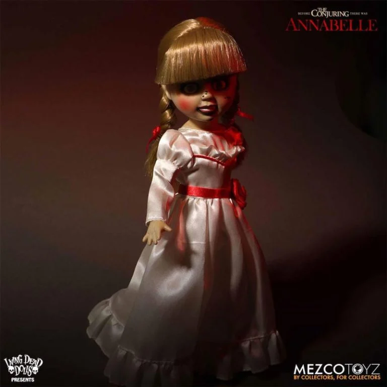 Annabelle · Living Dead Dolls · 25 cm · Mezco Toys